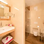 Lexner Πανσιόν 4*