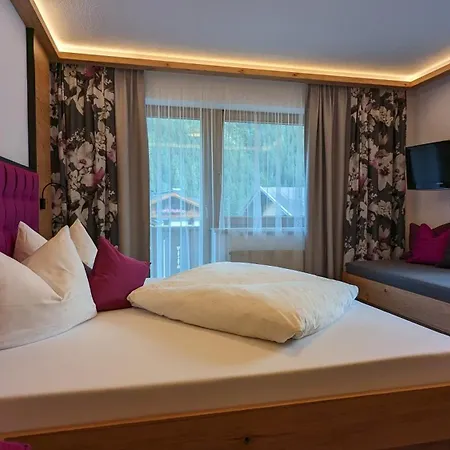 Lexner 4*
