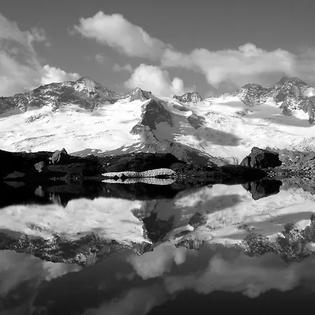 Lexner 4* トゥクス