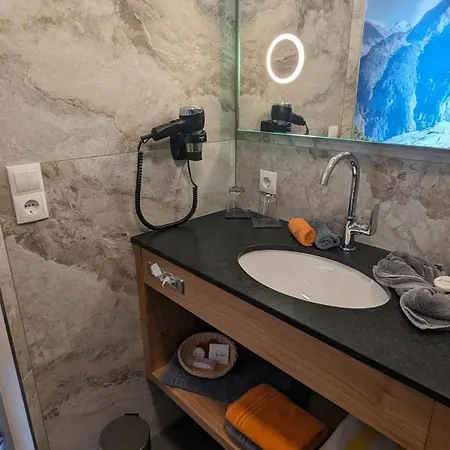 Lexner Guest house 4*